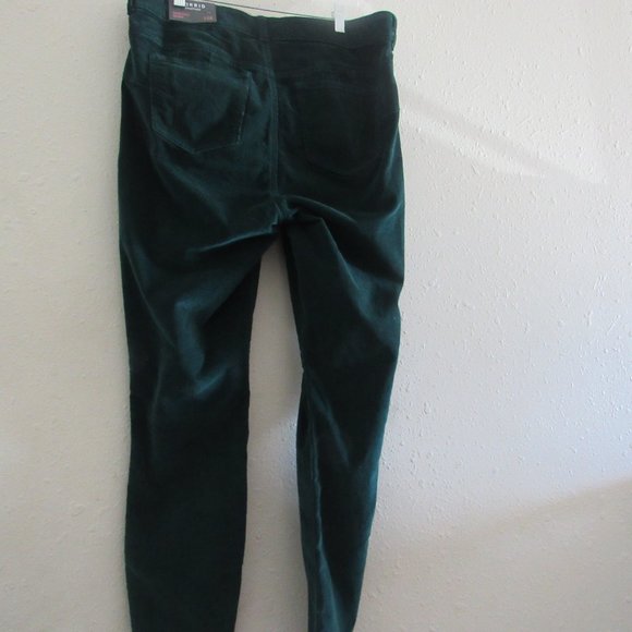 Torrid Feel the Fit----Bombshell Skinny - Picture 2 of 8